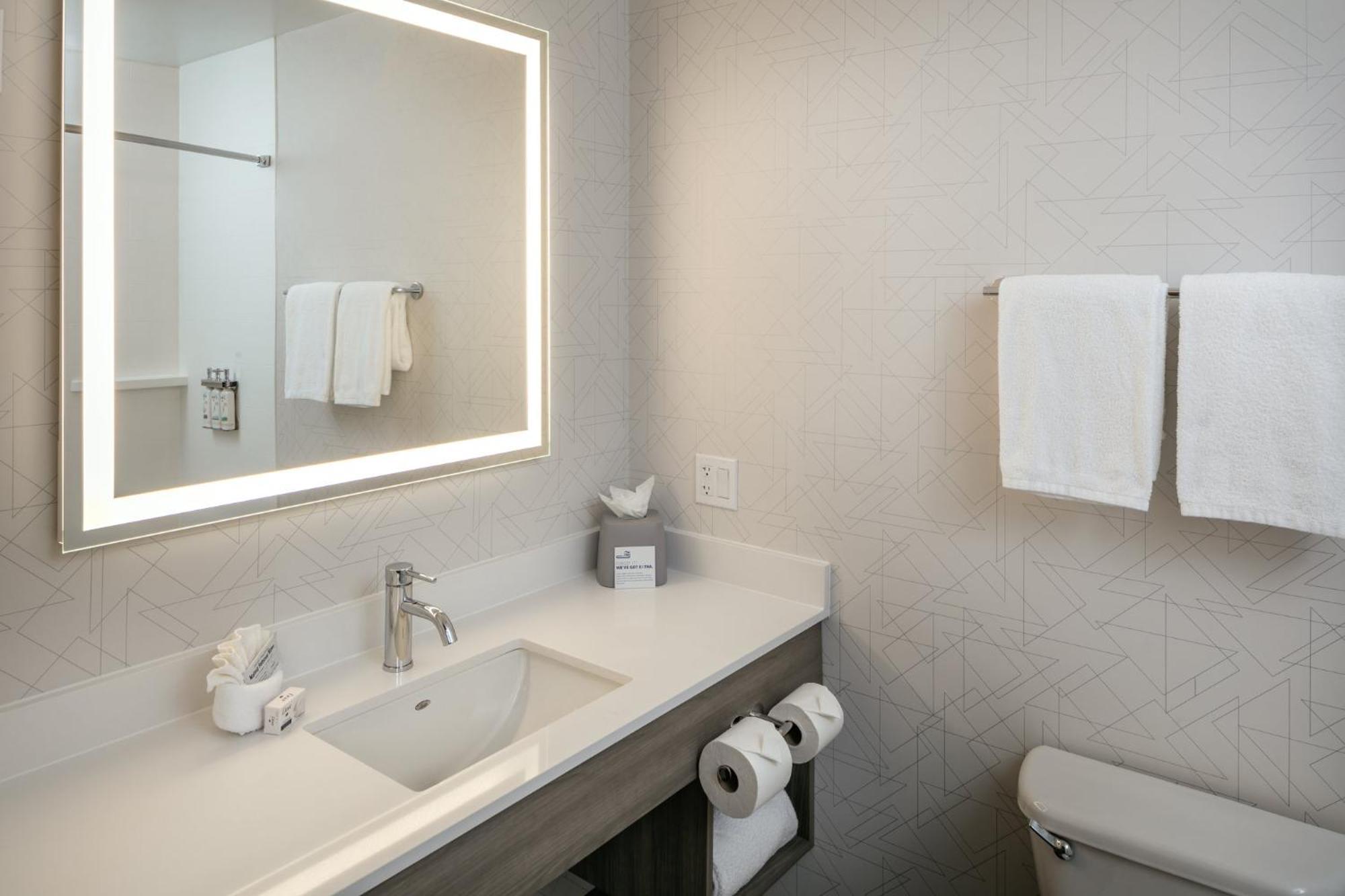 Holiday Inn Express Corvallis-On The River By Ihg Extérieur photo
