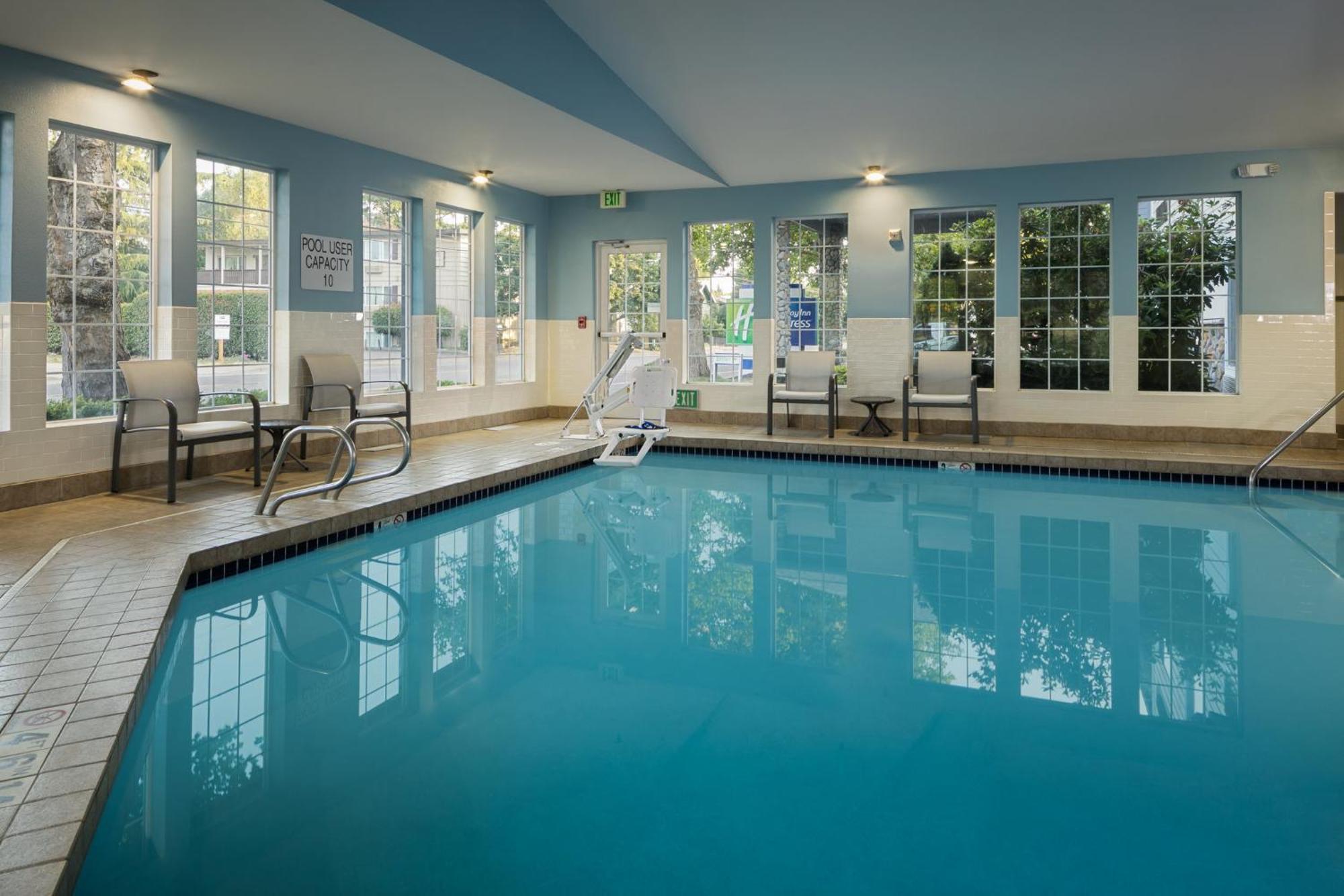 Holiday Inn Express Corvallis-On The River By Ihg Extérieur photo
